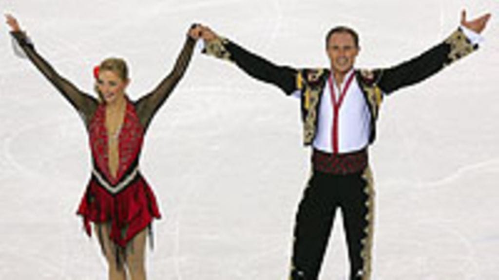 Tatjana Navka ja Roman Kostomarov, Photo: Clive Rose