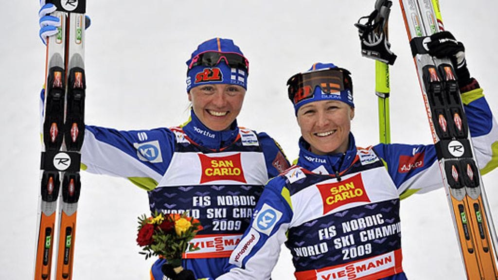 Virpi Kuitunen ja Aino-Kaisa Saarinen, kuva: Lehtikuva/Matti Björkman