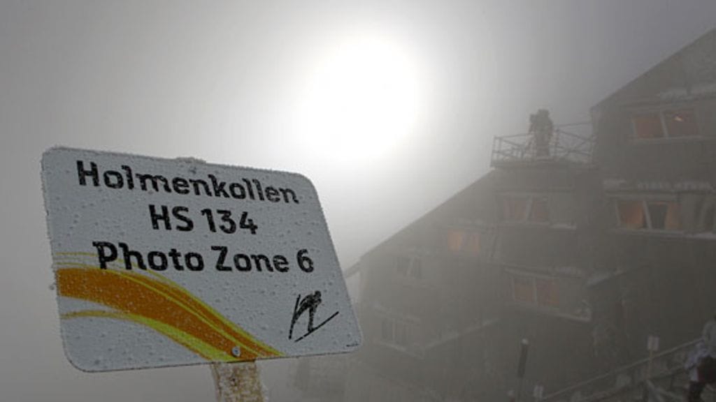 Mäkikarsinta jouduttiin siirtämään Holmenkollenilla.