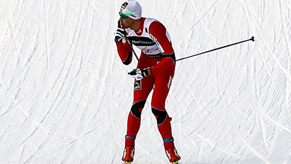 Petter Northug temppuilee viestin lopussa