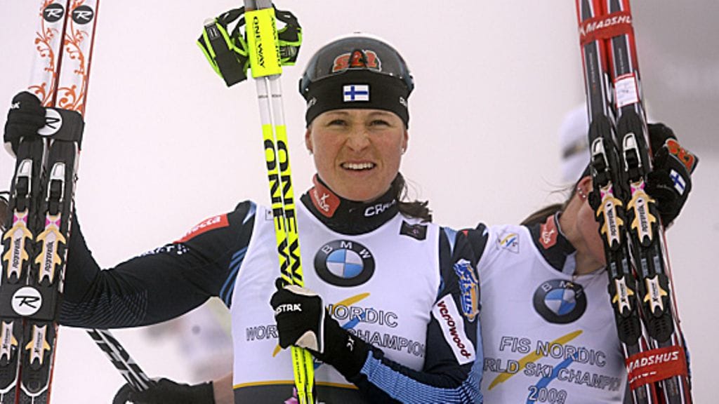 Aino-Kaisa Saarinen ja Krista Lähteenmäki