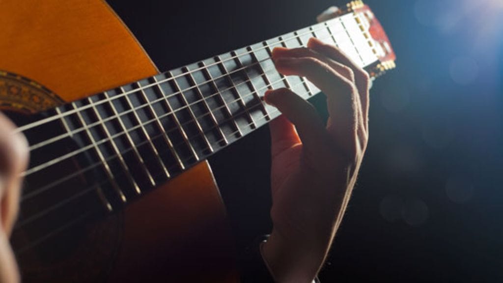 Kun Hasse Walli katsoo esityksiään jälkeenpäin, hän saattaa miettiä: "Olenko tuo todella minä?". Kuvituskuva.