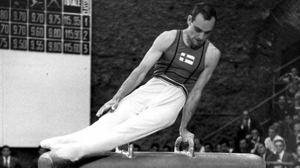 Eugen Ekman voitti voimistelun kultamitalin hevosella Roomassa 1960.