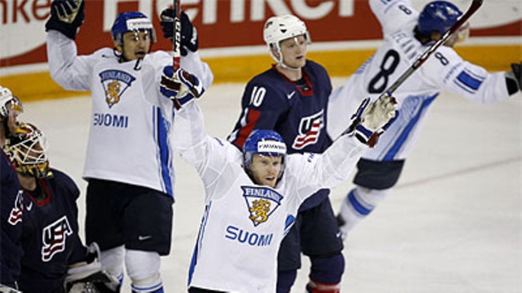 Suomi juhlii USA-voittoa, kuva: Martti Kainulainen / Lehtikuva