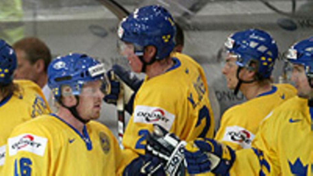 Johan Franzen ja muut Tre Kronorin miehet, kuva: Jeff Gross/Getty Images