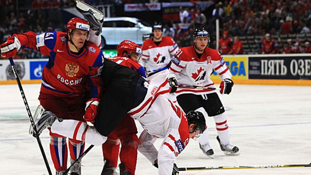 Nikolai Kulemin, Tyler Myers, kuva:Getty/Martin Rose