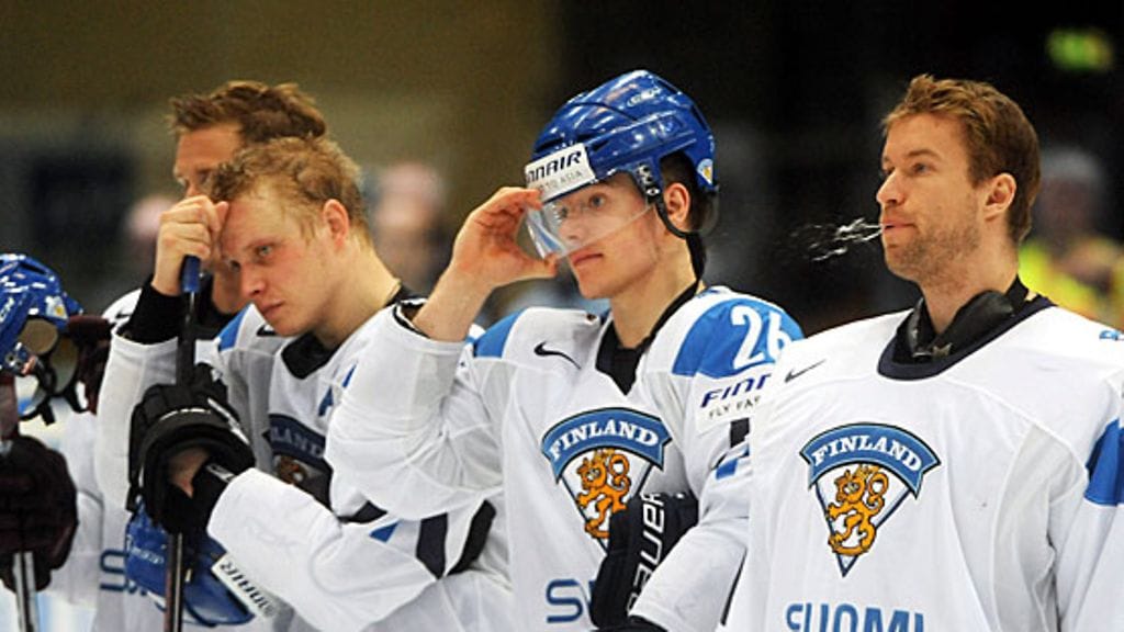 Leijonat kallella kypärin, kuva:Lehtikuva/Vesa Moilanen