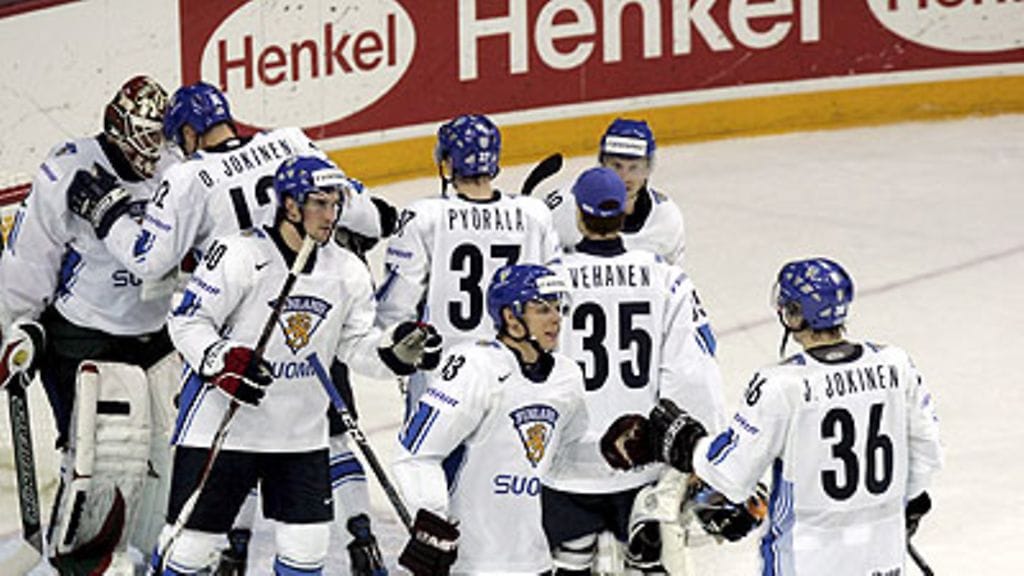 Leijonat Slovakia-voiton jälkeen, kuva: EPA/VALDA KALNINA