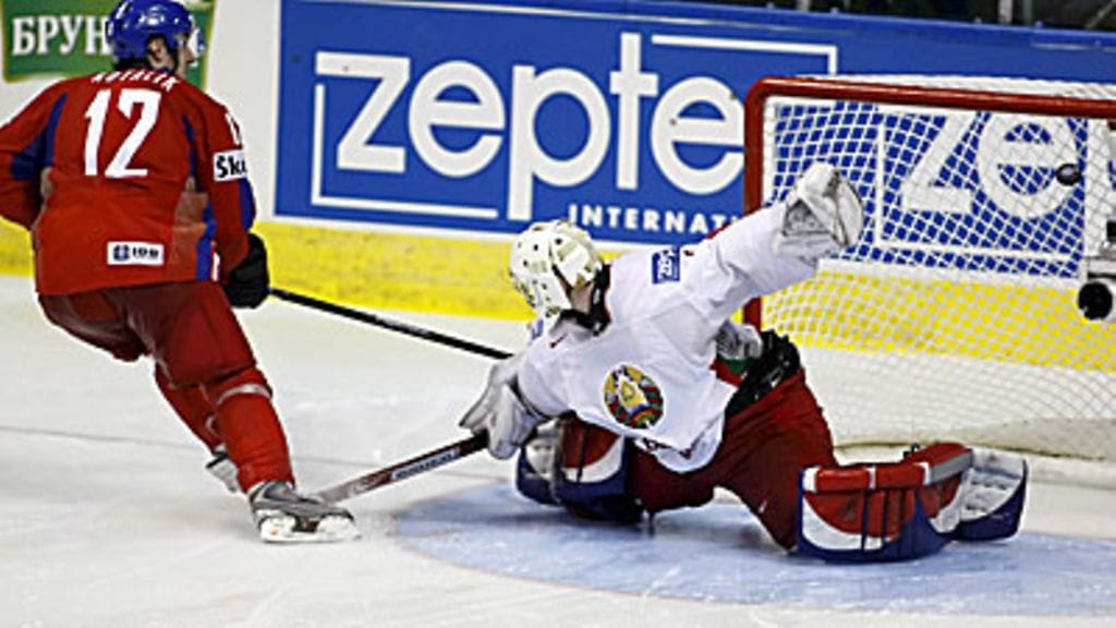 Ales Kotalik ratkaisi votion rankkarikisassa, kuva: EPA/CLEMENT ALLARD