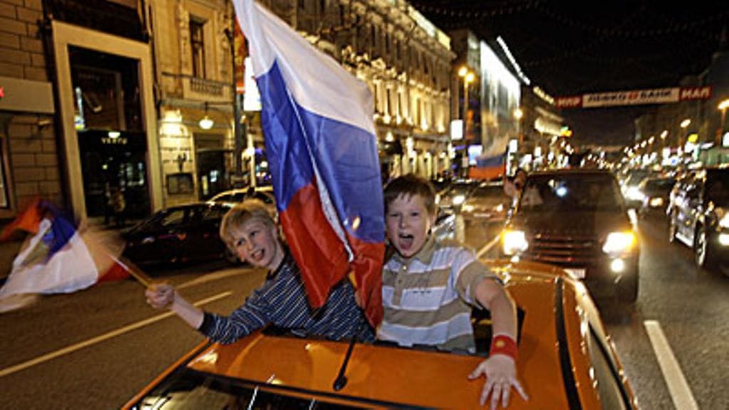 Moskovalaispojat mestaruusjuhlissa, kuva: Epsilon