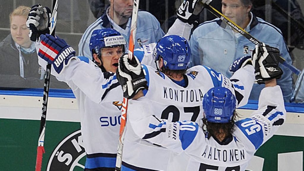 Leijonat juhlii, kuva:EPA/ACHIM SCHEIDEMANN