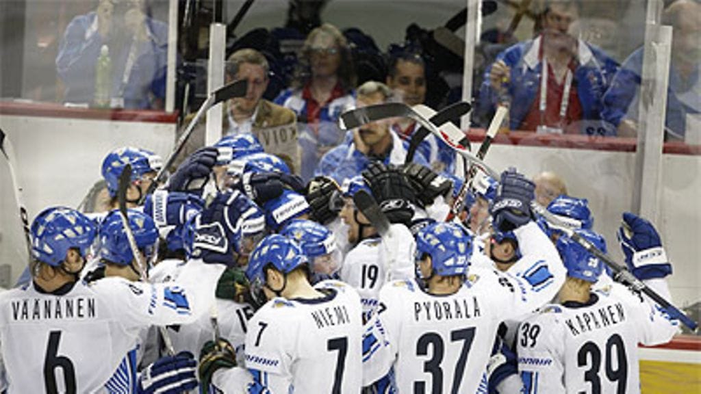 Suomi juhlii USA-voittoa, kuva: Martti Kainulainen / Lehtikuva