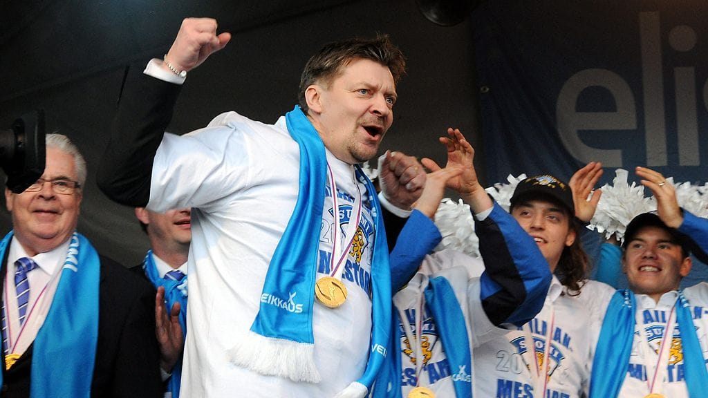 Jukka Jalonen Kauppatorin kansanjuhlassa.