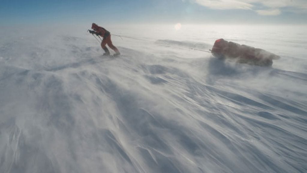Etelänavalla oli pohjoisnapaa enemmän aurinkoa.