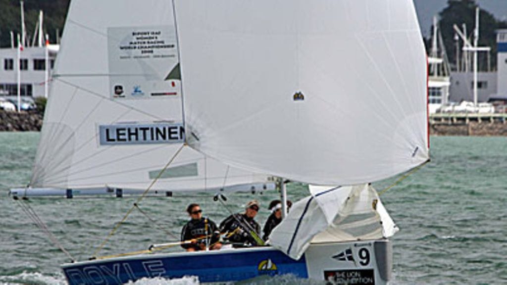 Silja Lehtinen, Maria Klemetz ja Vivi Fleming-Lehtinen, kuva: Ville Varesmaa