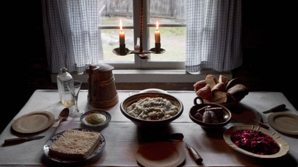 Työt eivät tuntuneet raskailta, mutta ruokapula oli mielessä koko ajan.