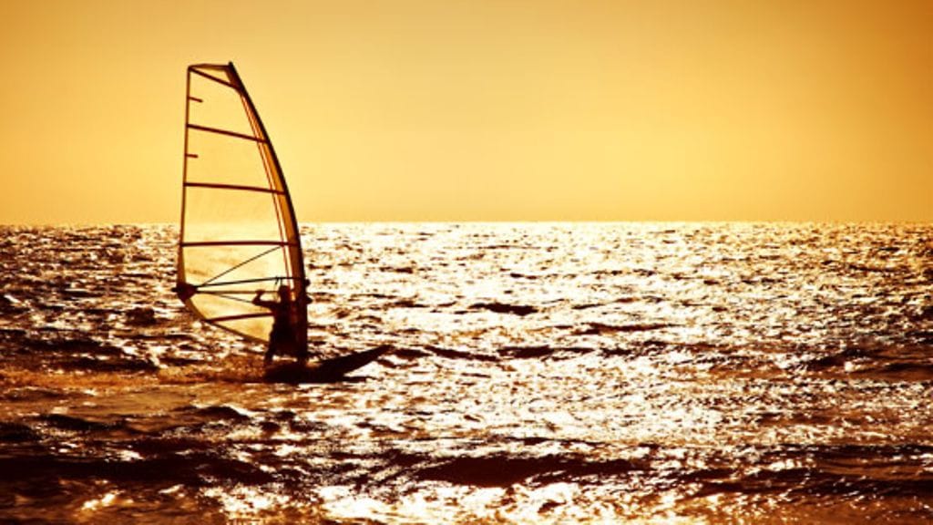 Pekan perustaman Nautorin Swan-purjeveneet ovat edelleen maailman arvostetuimpia. Kuvituskuva.