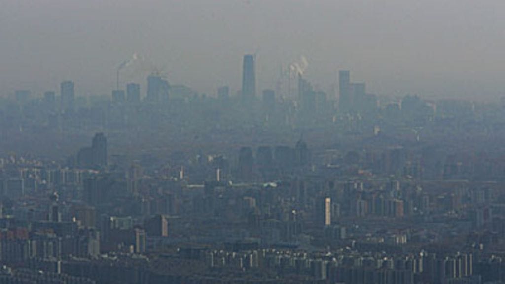 The Guardian -lehden mukaan maailmassa on yhä runsaasti alueita, joiden saastemääriä kukaan ei tiedä. Jokainen maa voi nimittäin itsenäisesti päättää, haluaako se osallistua kansainvälisiin ilmansaastemittauksiin.