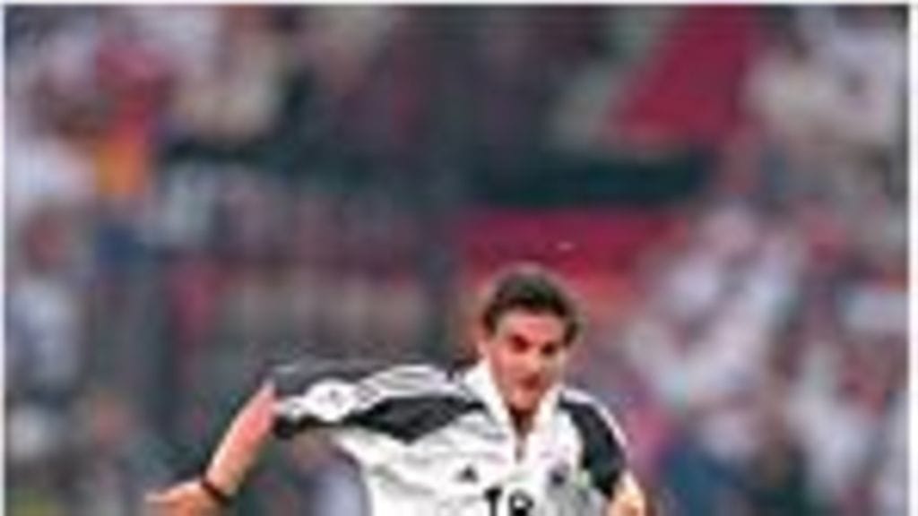 Deisler, Sebastian (Photo:Gary M Prior/Allsport)