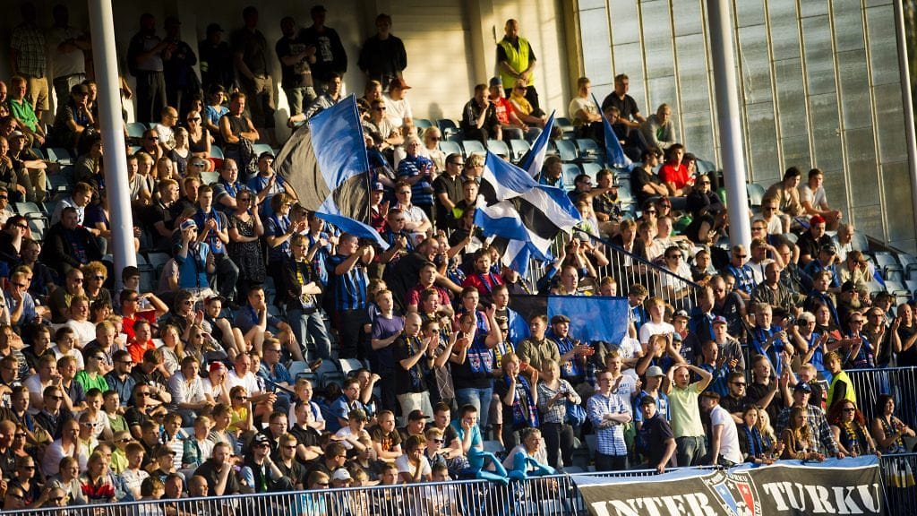 Kauden yleisöennätys on vaarassa Turussa.