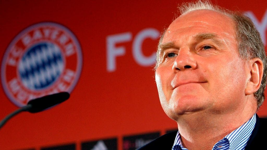 Entinen Bayern-pomo Uli Hoeness.